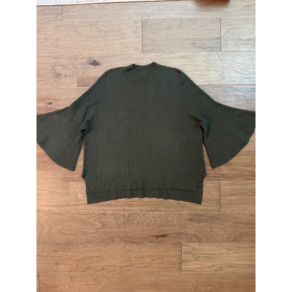 Modern Citizen Sweater Womens Medium Green Viscose Solid Oversized Bell Sleeve